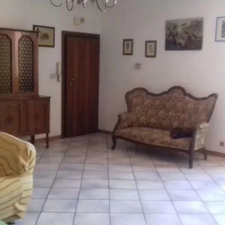 In Centro Storico A 20 Mt Dal Mare * Piombino